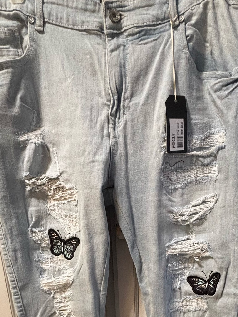 Focus Light Wash Butterfly Patches Jeans